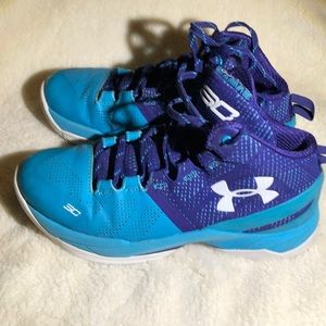 Under Armour Stephen Curry girls basketball shoes